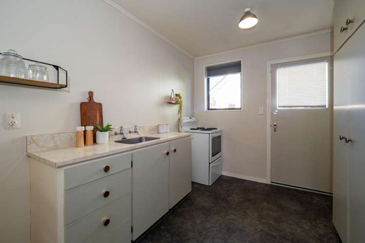 2/272 Wills Street_1
