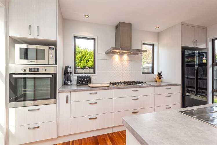 14 Dryden Avenue Rolleston_8