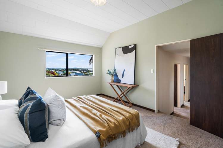 3 Ball Lane Redcliffs_14