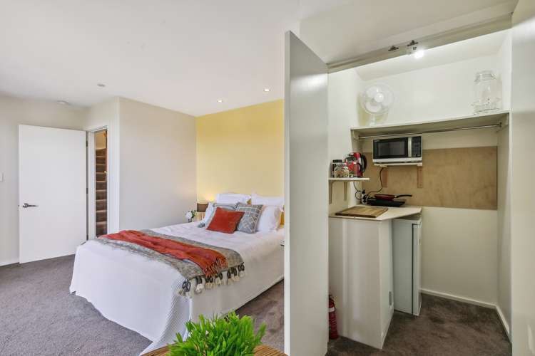 21 Bruce Avenue Brooklyn_7