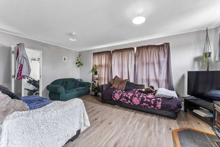 13 Te Rangitautahanga Road Turangi_5