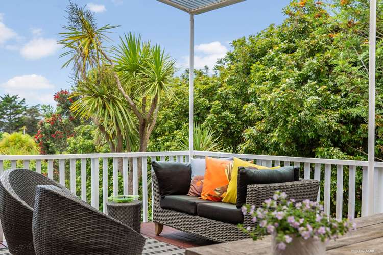 1/879 East Coast Road Northcross_11