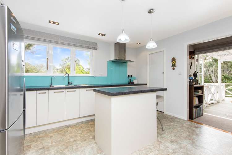 49 Mcentee Road Waitakere_11