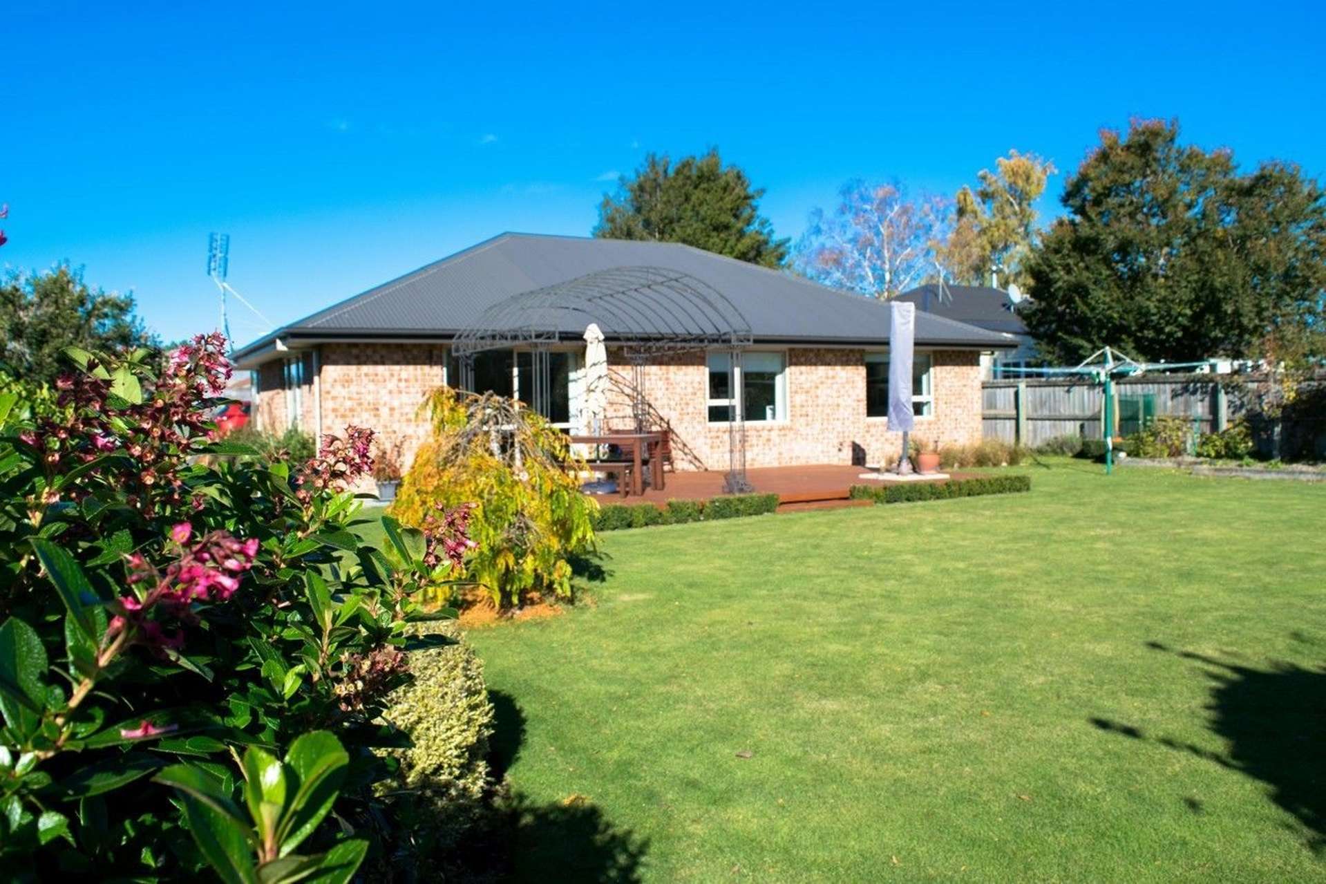 100b Main Street Oxford_0