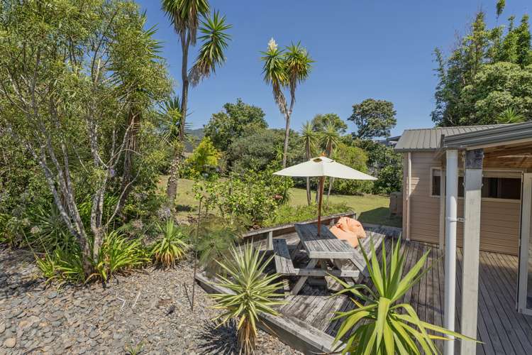25 Dunlop Drive Pauanui_16