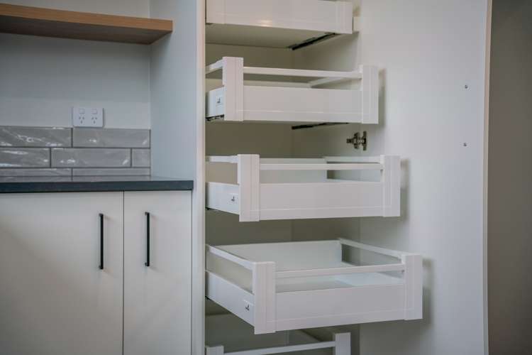 52 Peppertree Glade Kelvin Grove_6