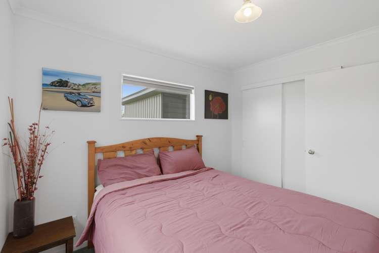 100 Hendersons Line Marton_14