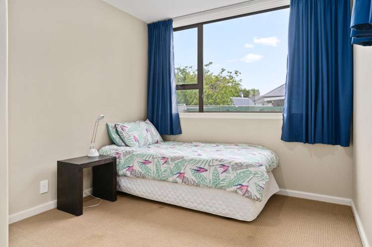 33 Eastern Terrace Beckenham_31
