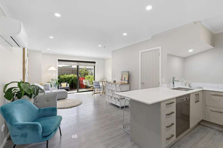 6B and 6C Te Whiti Grove Waterloo_19