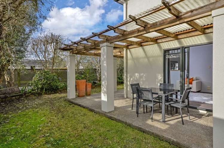 2/96 Eversleigh Road Belmont_3