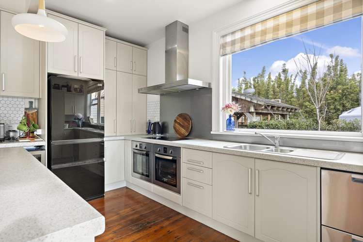 2179 State Highway 16 Helensville_6