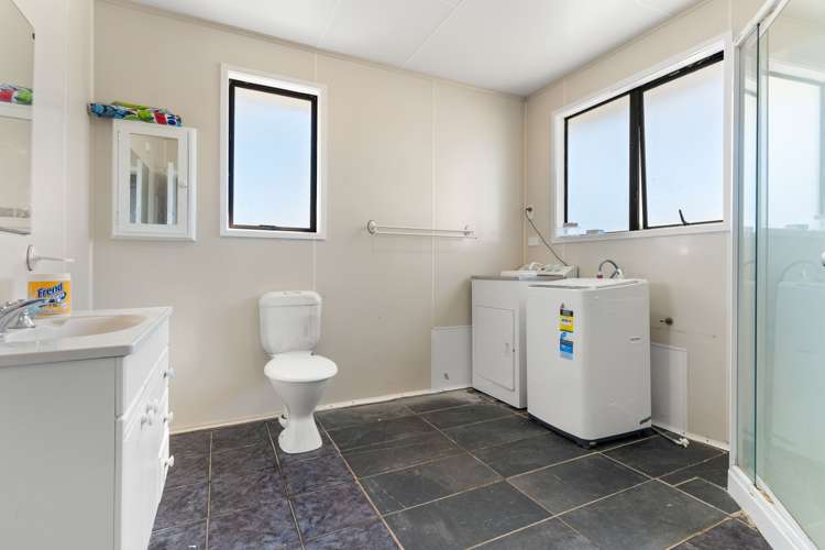 11 River Road Masterton_8