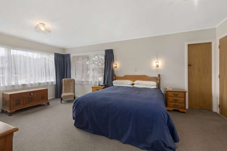 24 Avalon Crescent Avalon_15