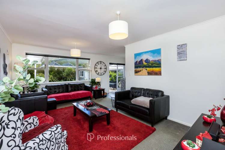 9 Matuku Street Heretaunga_6