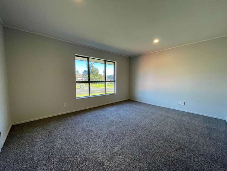 49 Michael Jones Drive Flat Bush_6