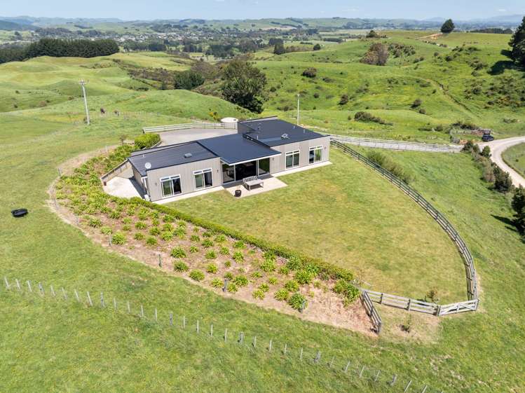 613 Ridge Road North Pahiatua_30