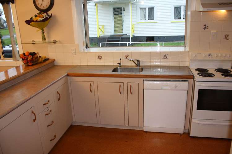 22 Farmer Street Te Aroha_11