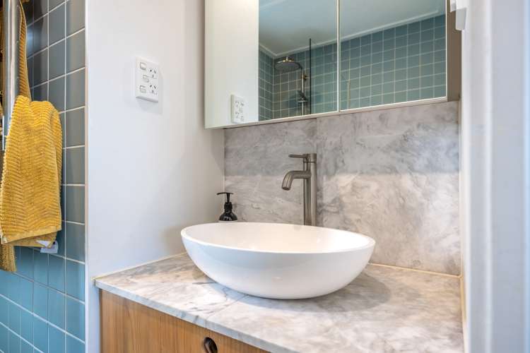 10 Ocean Road Surfdale_17