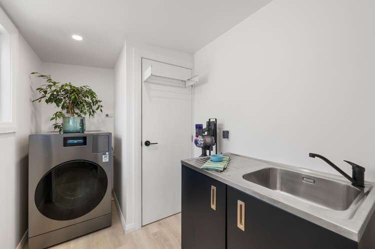 17 Mowat Street Springlands_16