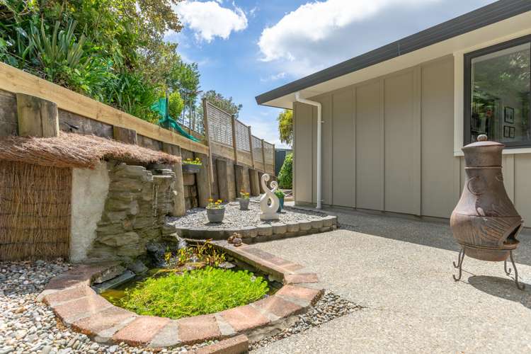 8 Dusky Crescent Aotea_17