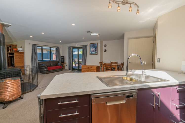 7 Larch Crescent Alexandra_8