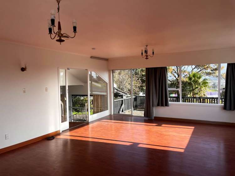 2109 East Coast Road Silverdale_2