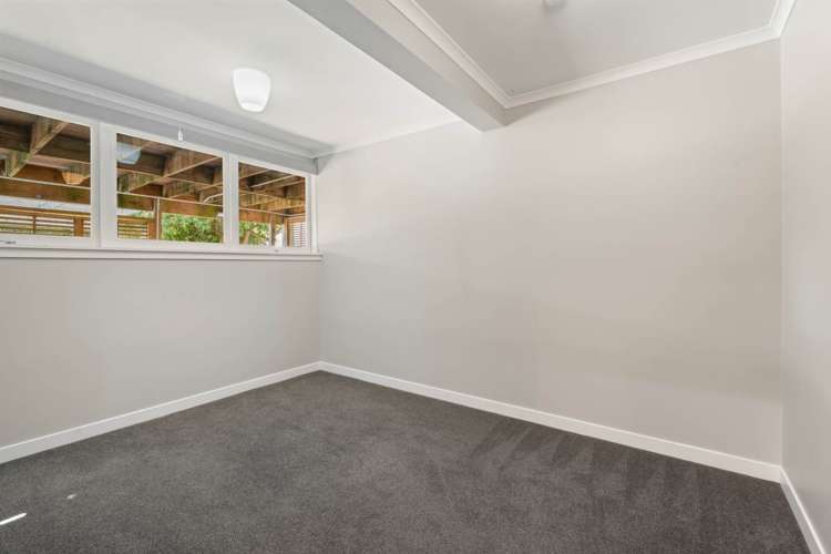 124 Whangaparaoa Road Red Beach_19