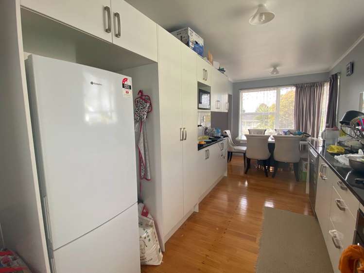 48 Hobart Crescent Wattle Downs_4