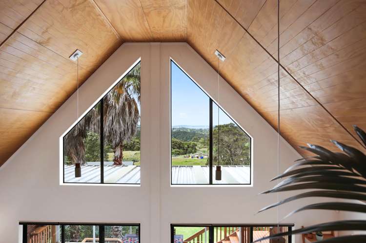 428 Huia Road Laingholm_14