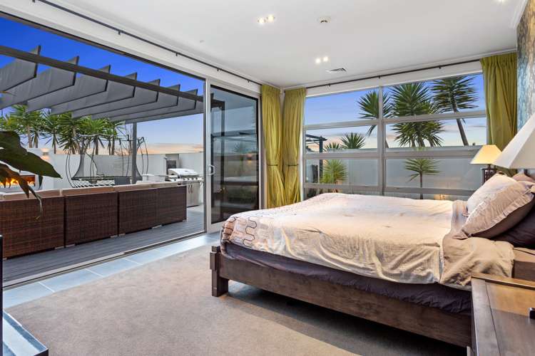 1 Te Waihora Street Pegasus_15