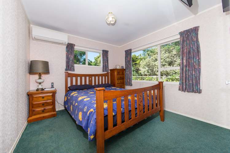 21 Kawakawa Bay Coast Road Kawakawa Bay_12