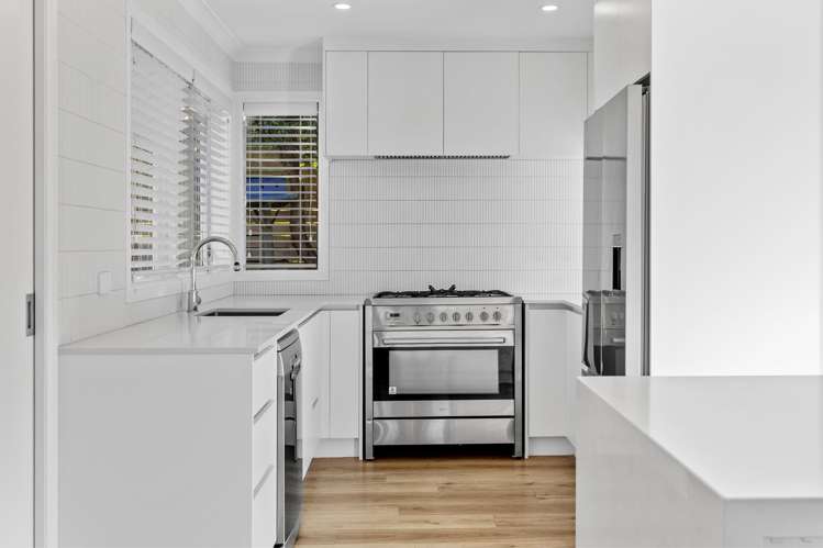 73 Kurupae Road Hilltop_4