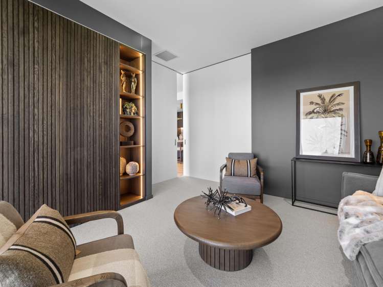 25 Bridgewater Quay Lake Hood_9