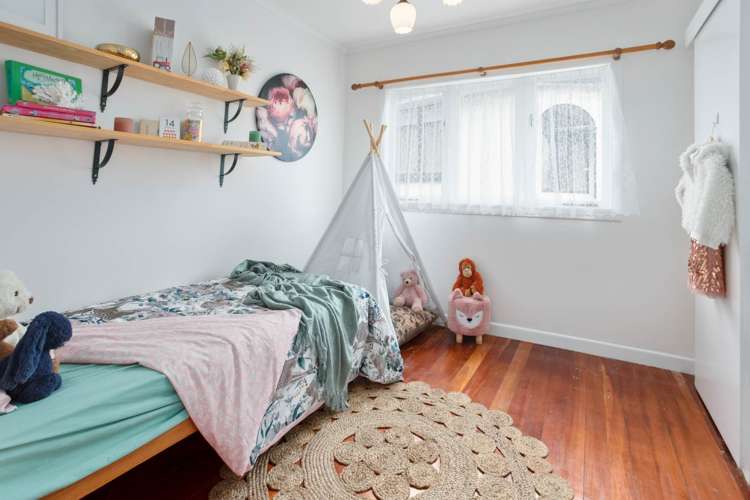 3 Eastglen Road Glen Eden_13