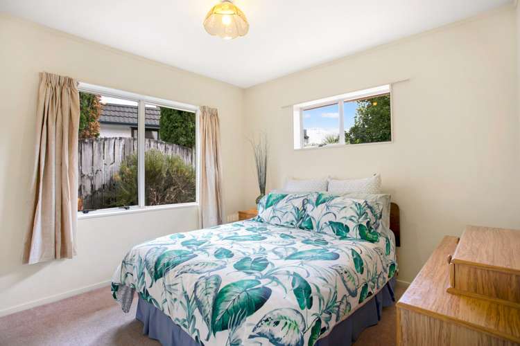 1a Compass Place Te Atatu Peninsula_13