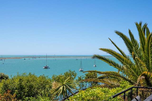 A Quintessential Harbourside Home