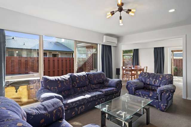 1/14 Woodbury Street Avonhead_3