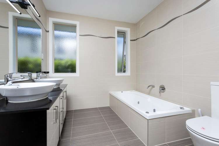 8 Hornbill Drive Albany_20