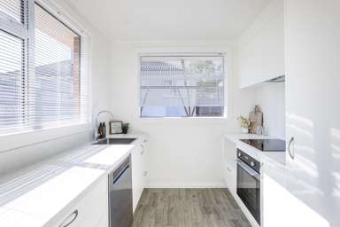 8 Eastbank Street_2