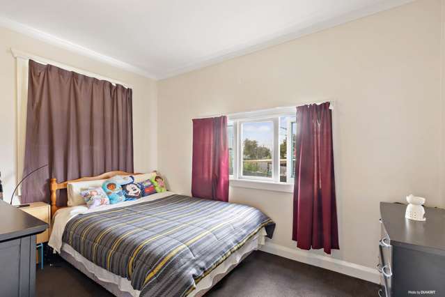 15 Akehurst Avenue New Lynn_3