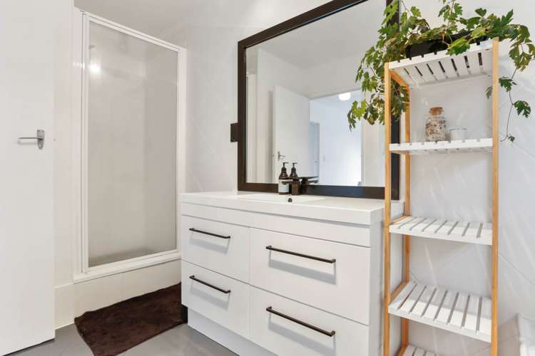 4/8a Ballin Street Ellerslie_12