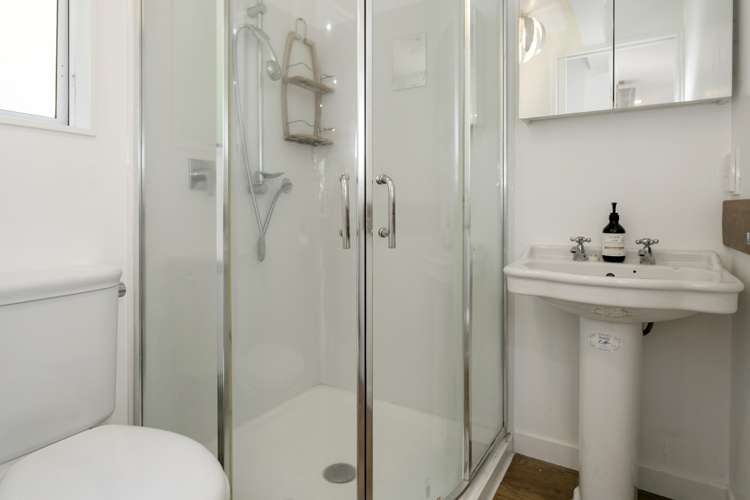 1/10 Weka Road Waipahihi_13