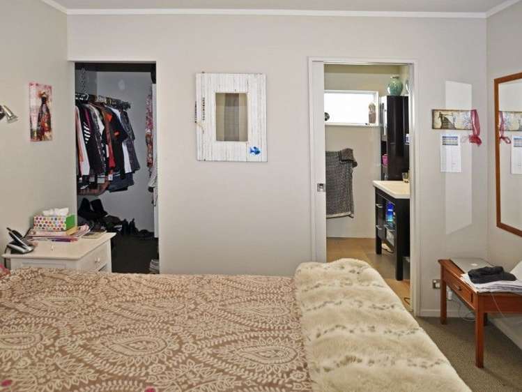 14 Norfolk Place Tairua_16