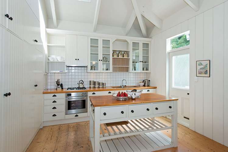 36 Portland Road 1776_2