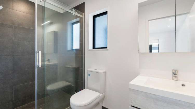 9 WHERIKO AVE "KAHAWAI POINT" Glenbrook_15