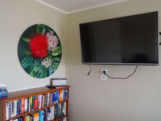 21b Long Street Raglan_3