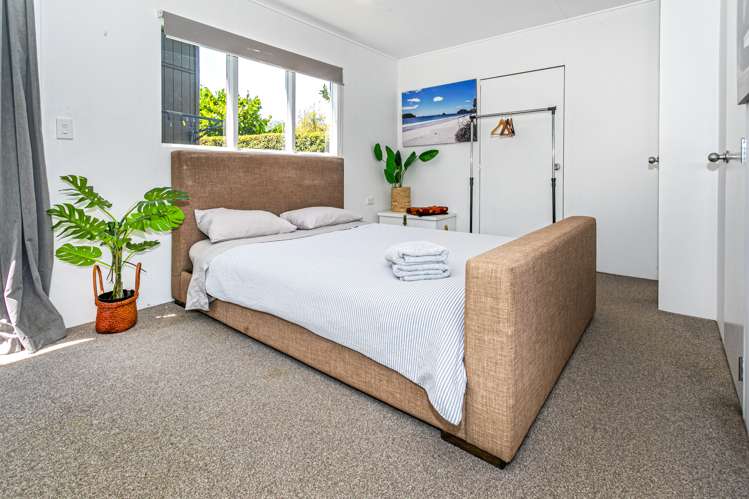 35 Grierson Close Hahei_16