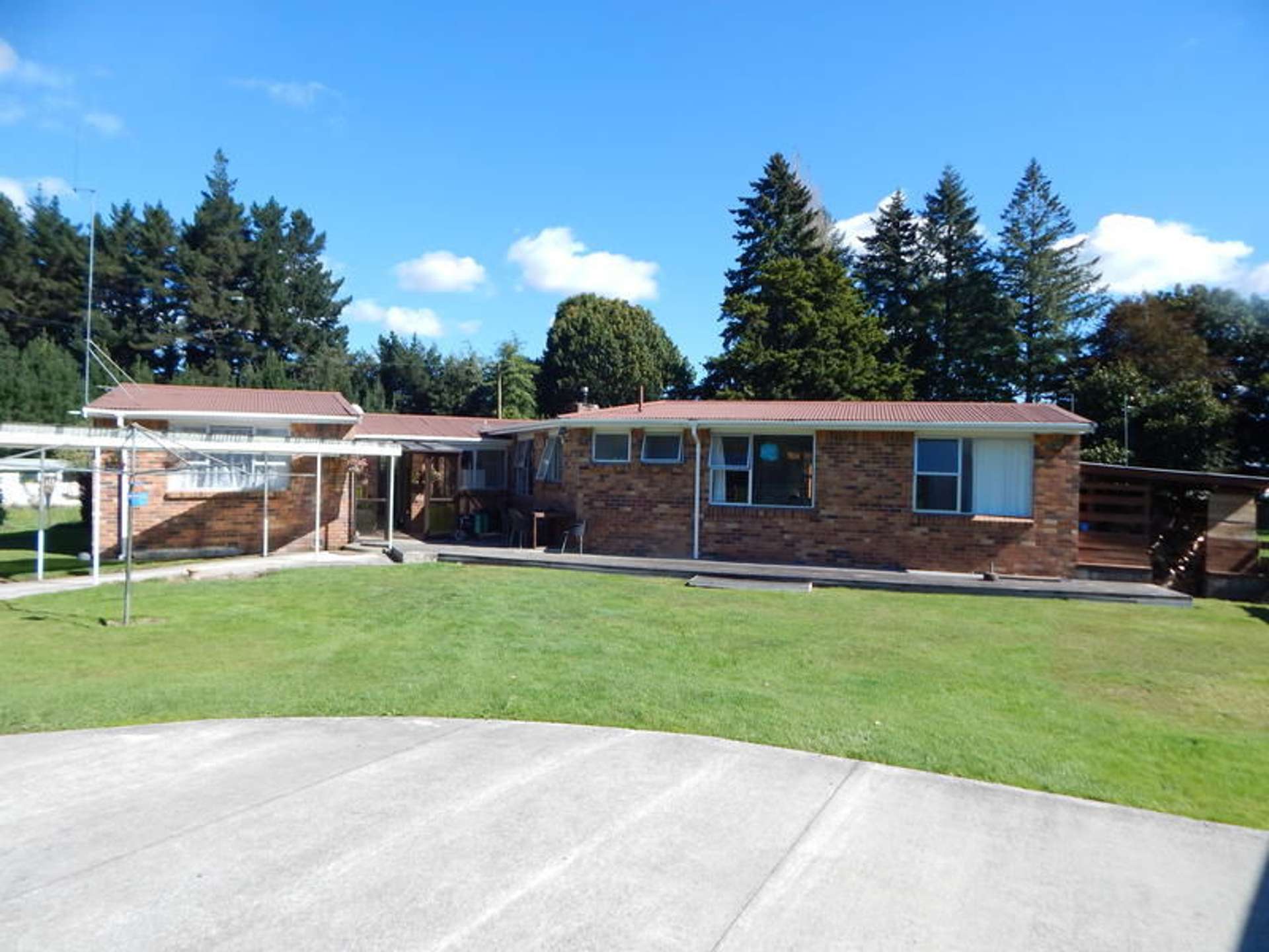 4 Dumfries Road Tokoroa_0