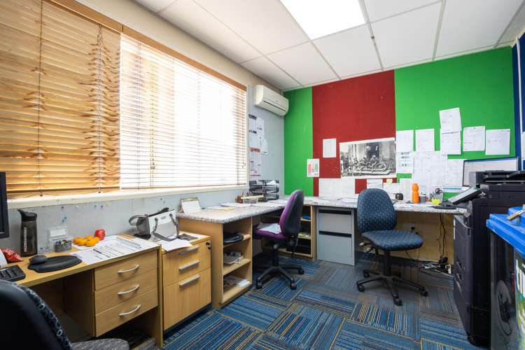 187-191 Devon Street East New Plymouth Central_10