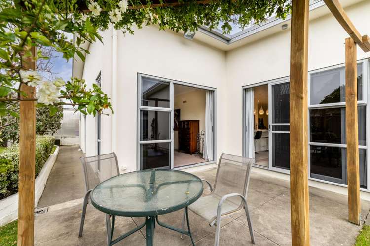 41 Tasman Drive Poraiti_16